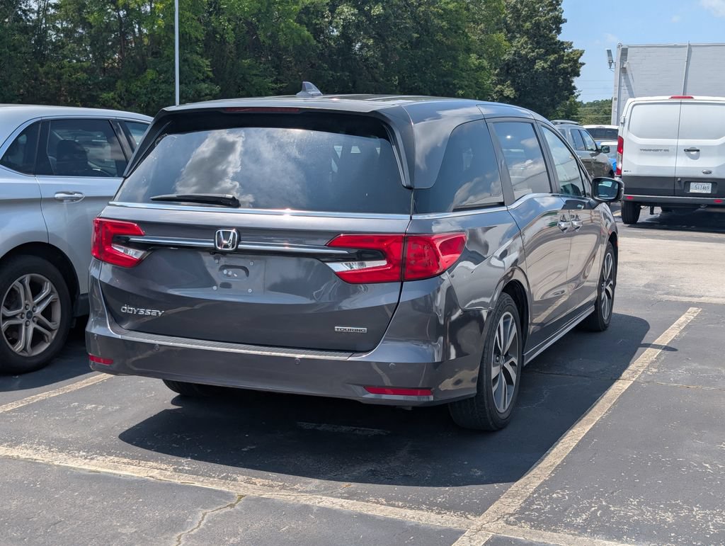 Used 2023 Honda Odyssey Touring image 3