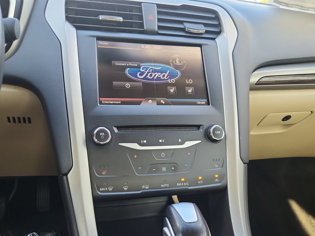 Used 2013 Ford Fusion SE FWD image 28