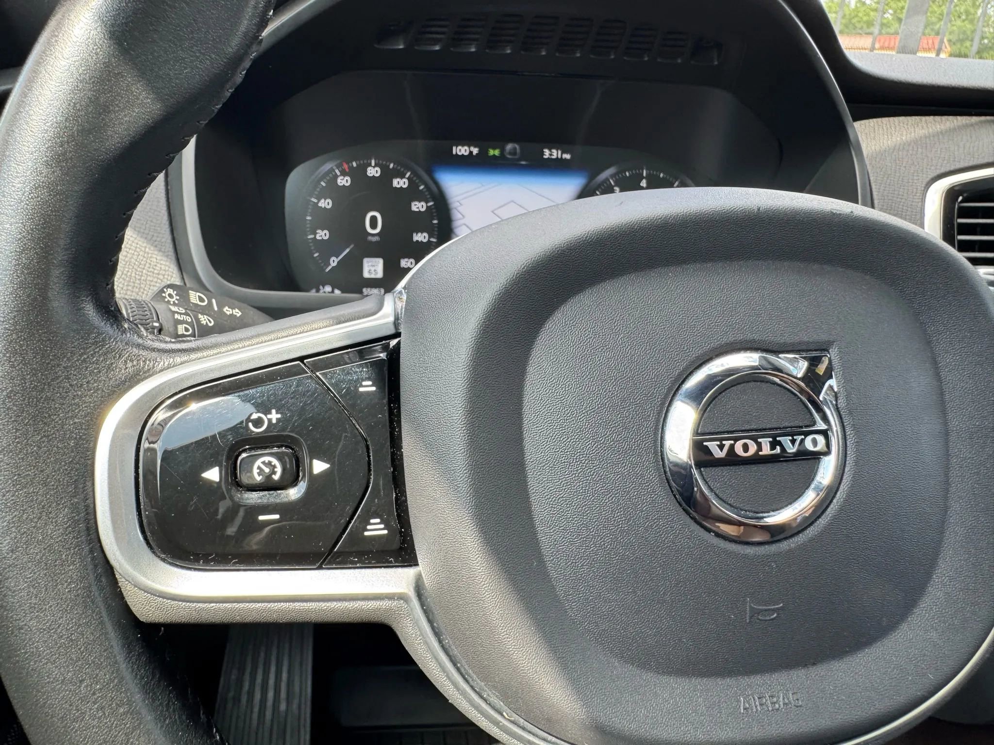 Used 2022 Volvo XC90 T6 Momentum w/ Advanced Package image 41