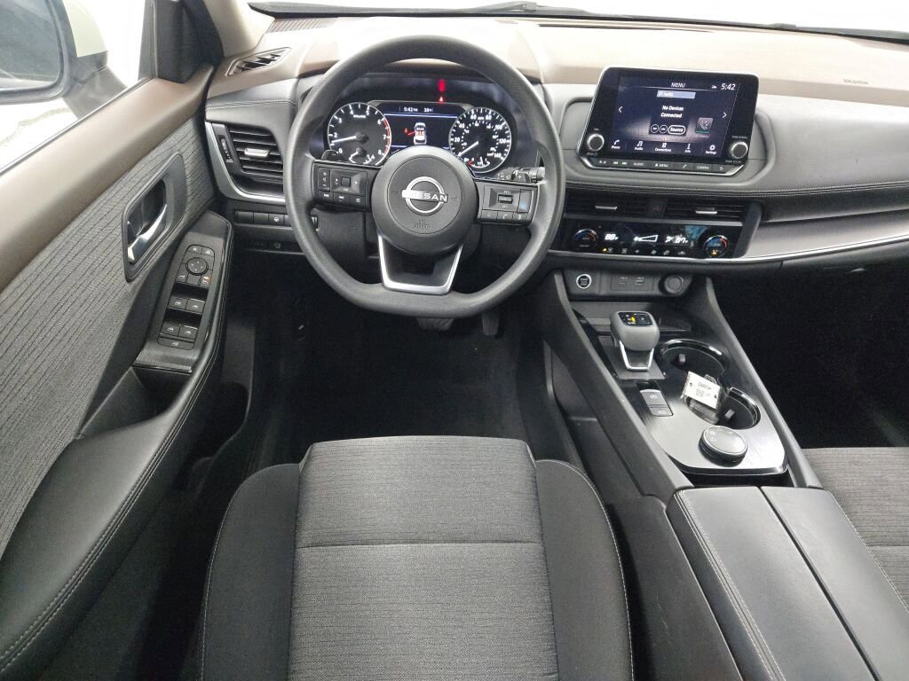 Used 2023 Nissan Rogue SV image 21