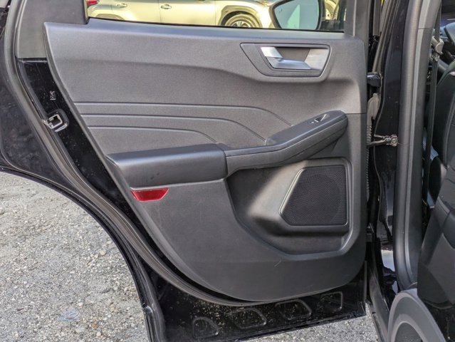Used 2025 Ford Escape ST-Line image 20