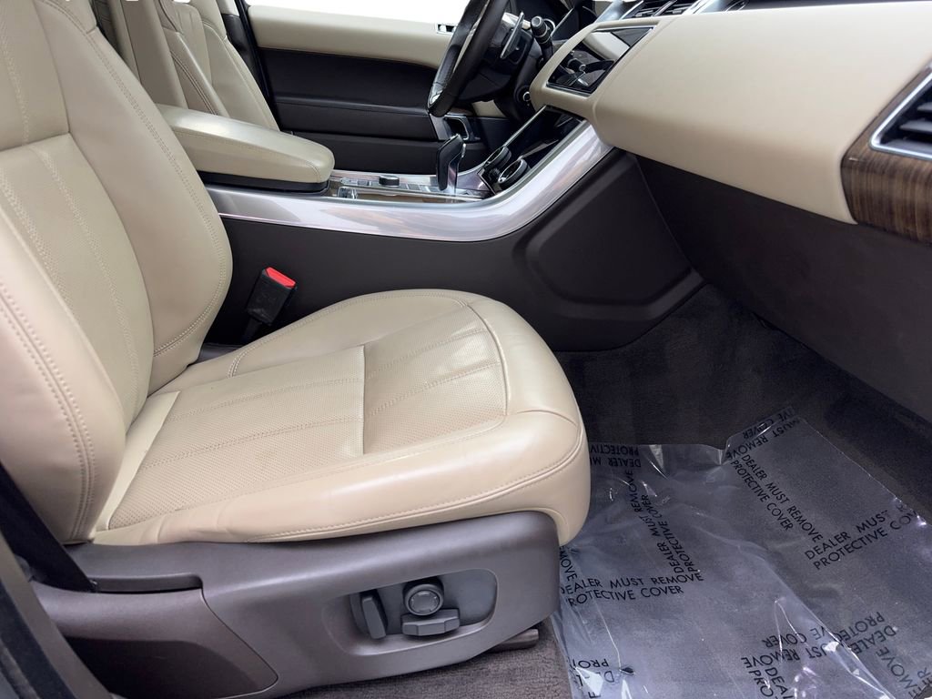 Used 2022 Land Rover Range Rover Sport HSE Silver Edition image 45