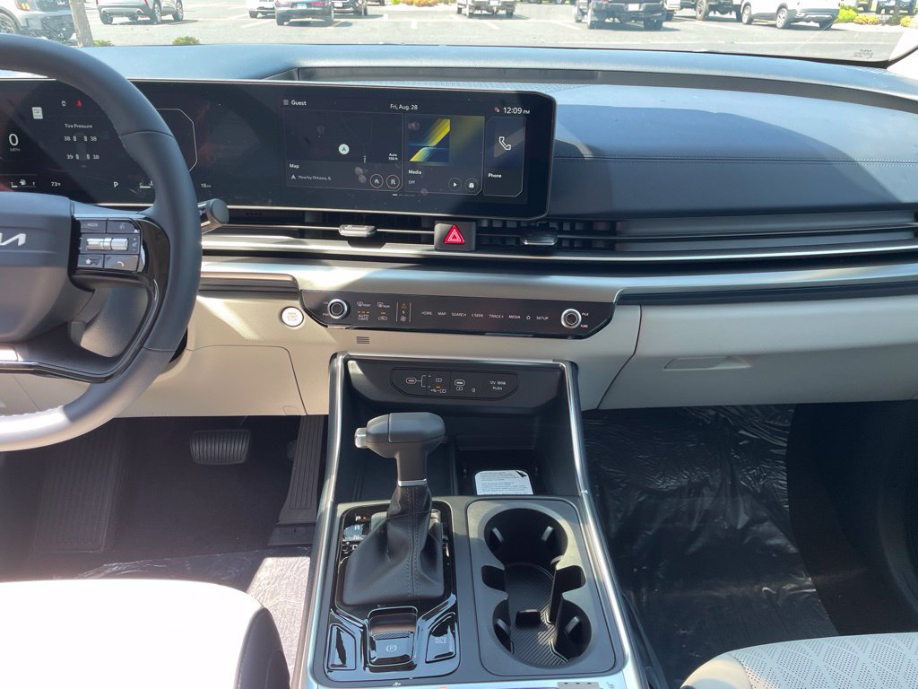 New 2027 Kia Carnival SX FWD image 12