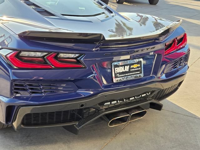 Certified 2025 Chevrolet Corvette E-Ray AWD/4WD image 5