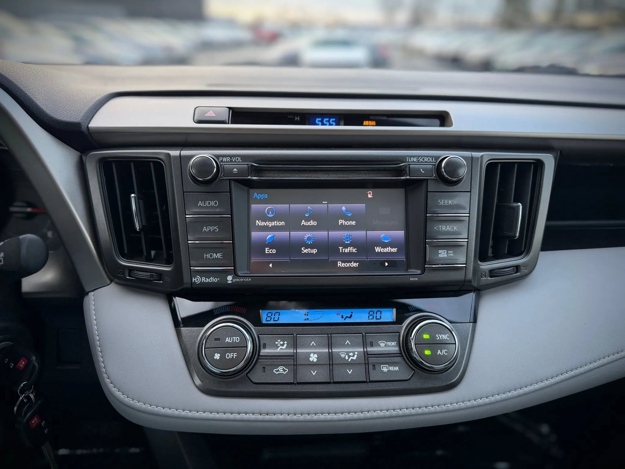 Used 2015 Toyota RAV4 XLE image 16