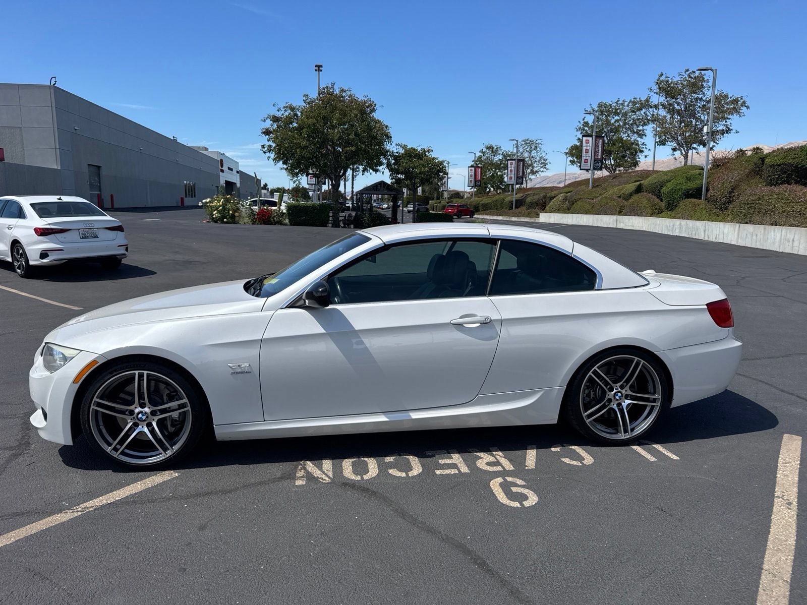 Used 2012 BMW 335is Convertible RWD image 4