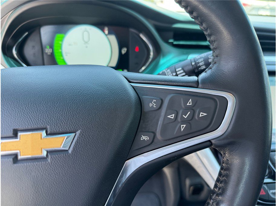 Used 2018 Chevrolet Bolt Premier w/ Driver Confidence II Package FWD image 25