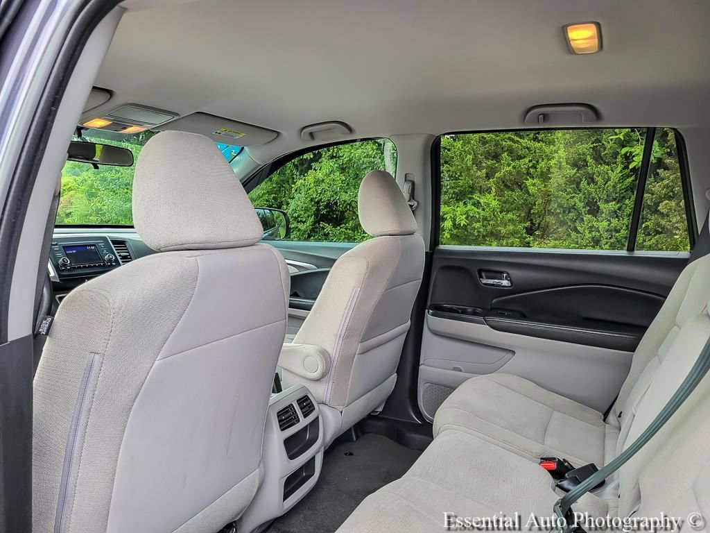 Used 2016 Honda Pilot LX image 12
