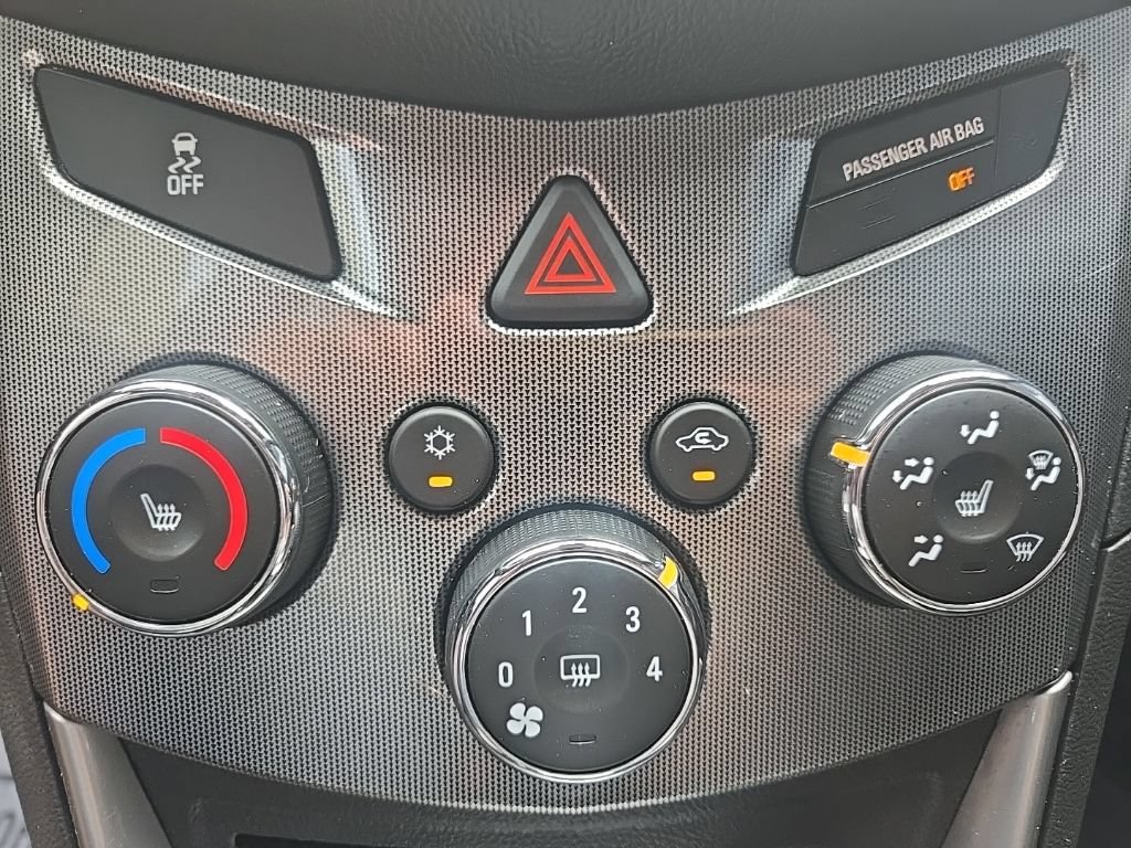 Used 2016 Chevrolet Trax LTZ w/ Midnight Edition AWD/4WD image 53