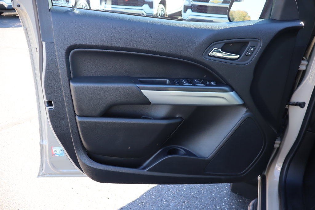Used 2022 Chevrolet Colorado ZR2 AWD/4WD image 25