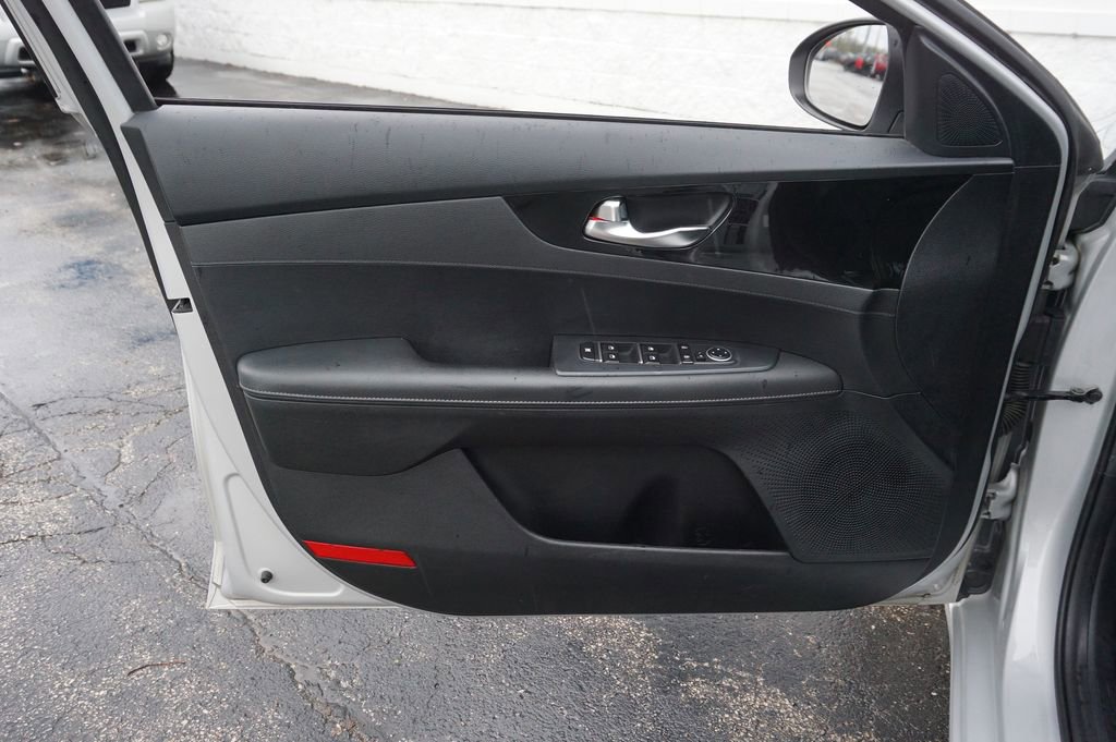 Used 2019 Kia Forte S FWD image 21