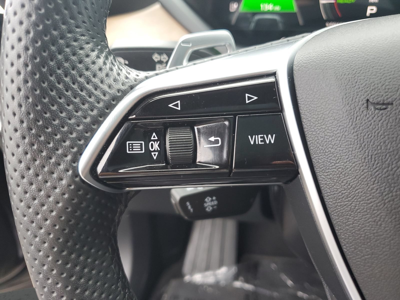 Used 2023 Audi e-tron GT Premium Plus AWD/4WD image 30