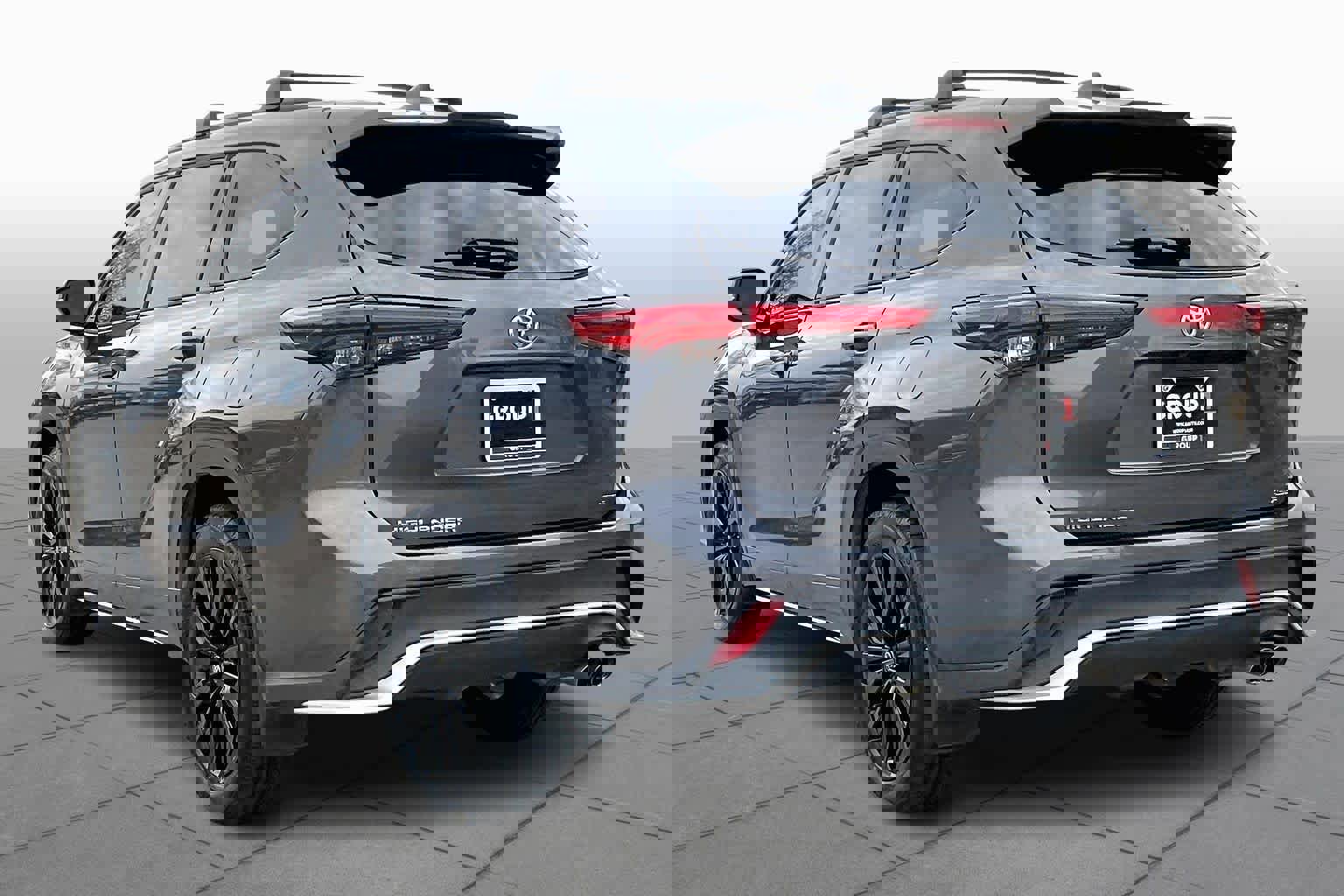 Used 2023 Toyota Highlander XSE image 12