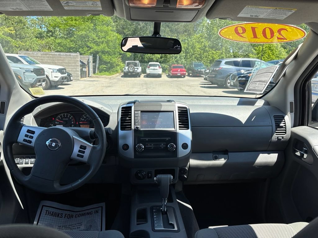 Used 2019 Nissan Frontier SV AWD/4WD image 13