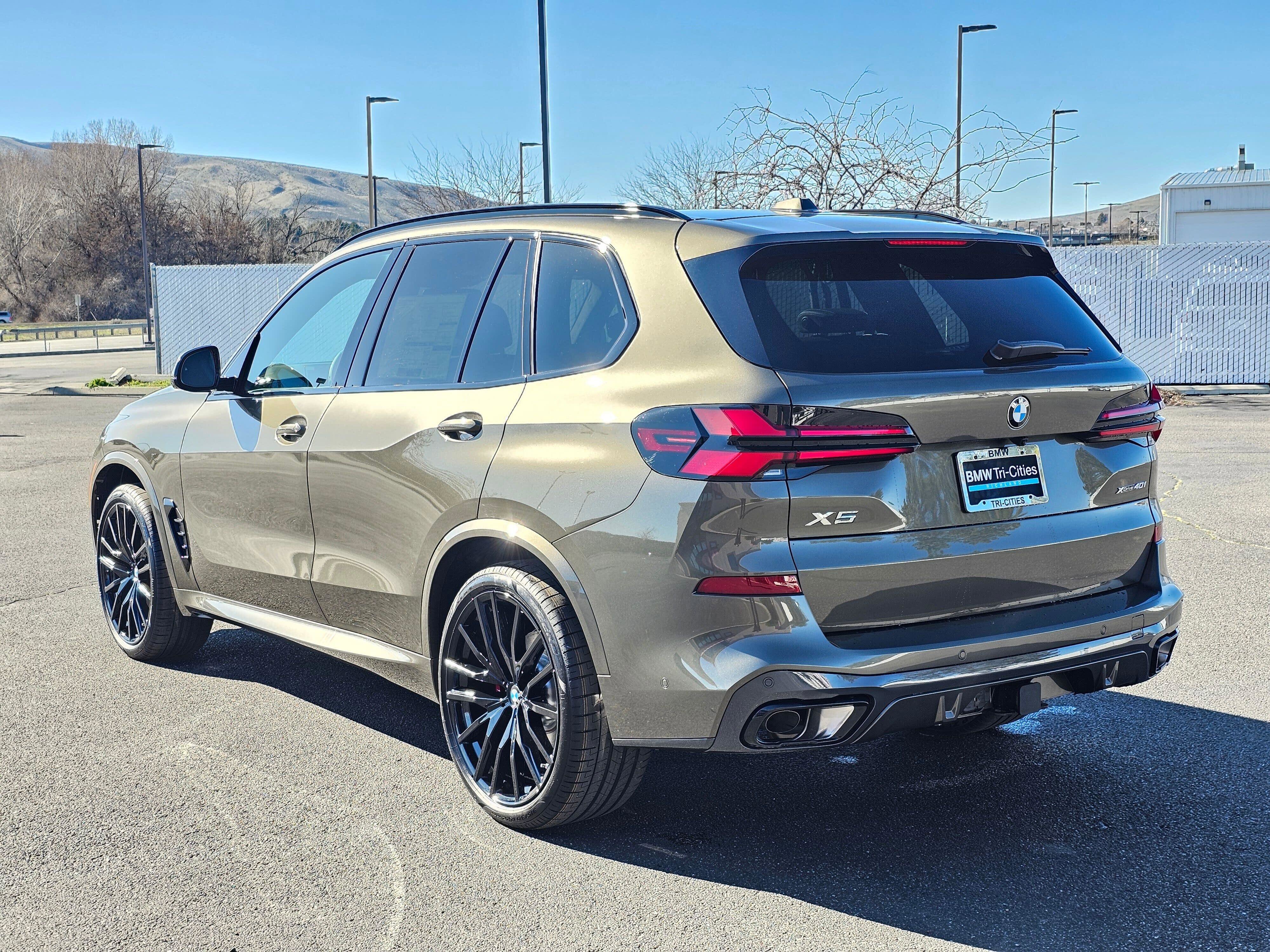 New 2026 BMW X5 xDrive40i w/ Executive Package image 4