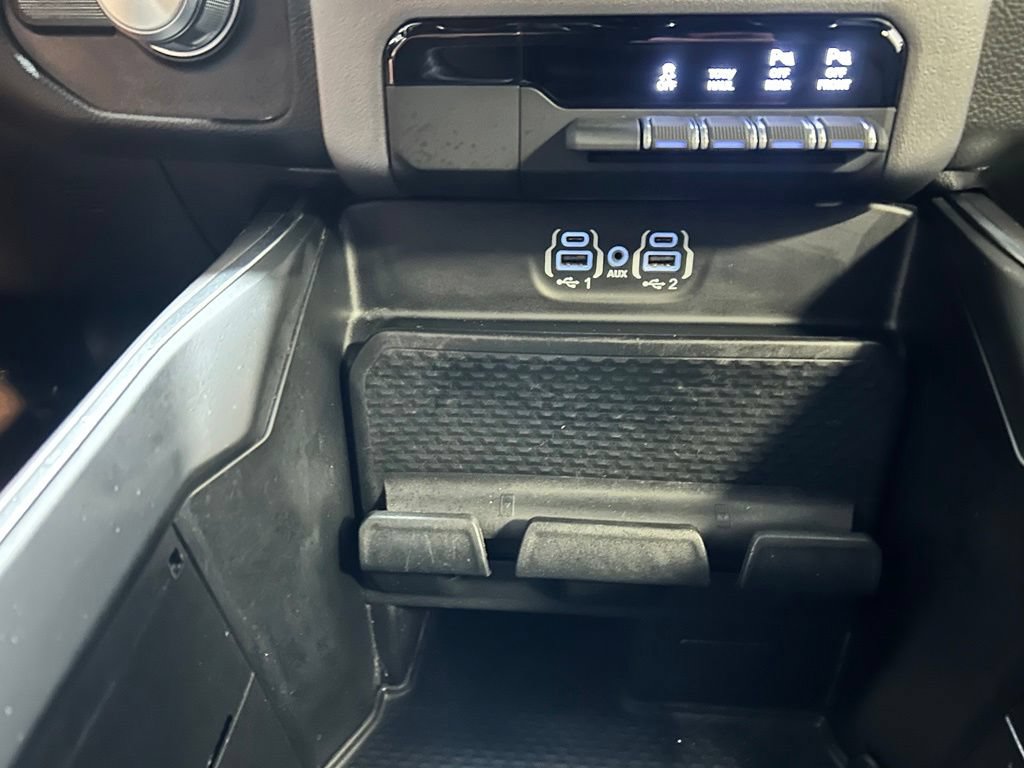 Used 2022 RAM 1500 Laramie w/ Sport Appearance Package RWD image 21