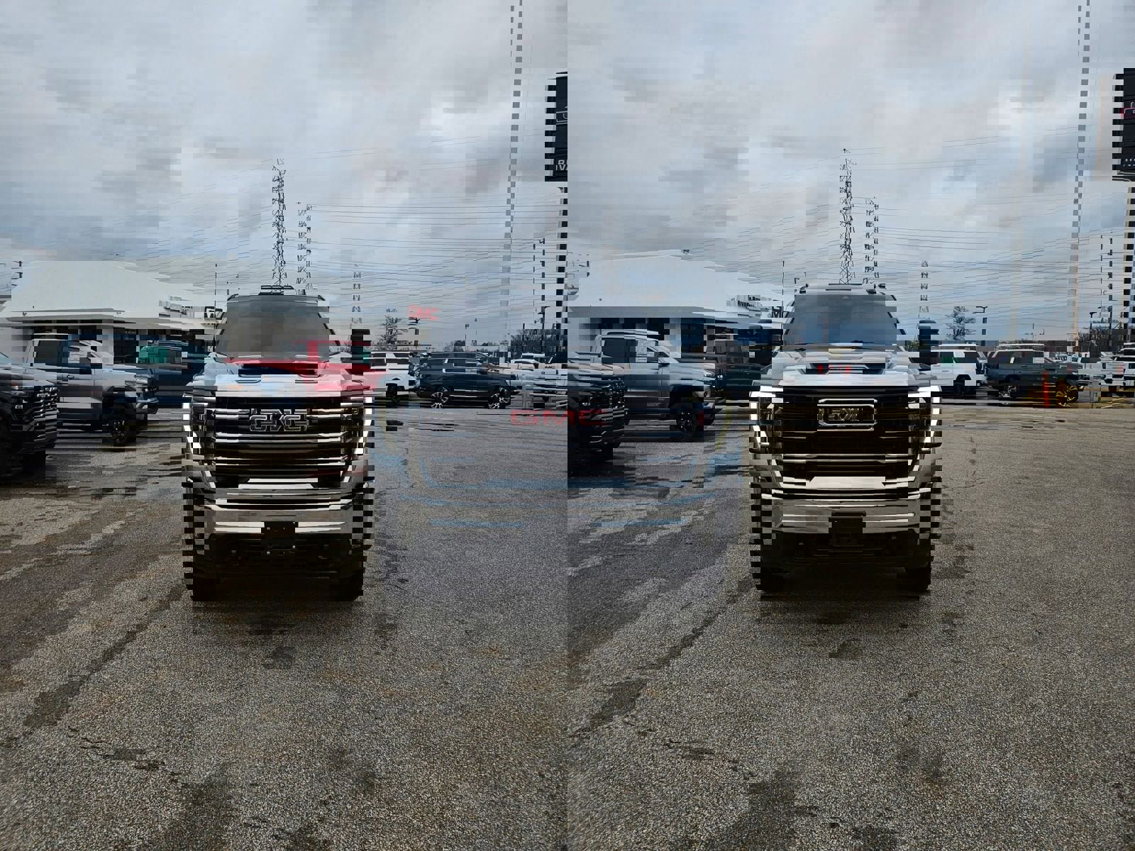 Used 2025 GMC Sierra 2500 SLE w/ SLE Convenience Package image 8