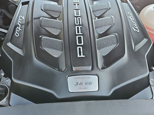 Used 2017 Porsche Macan Turbo AWD/4WD image 29