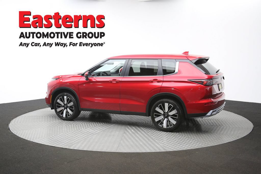Used 2025 Mitsubishi Outlander SE AWD/4WD image 63