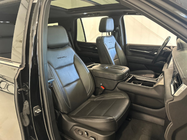 Certified 2022 GMC Yukon Denali w/ Max Trailering Package AWD/4WD image 32