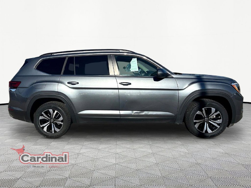 Used 2024 Volkswagen Atlas SE AWD/4WD image 9