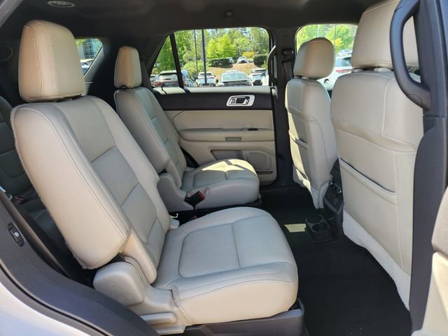 Used 2015 Ford Explorer Limited w/ Equipment Group 301A AWD/4WD image 20