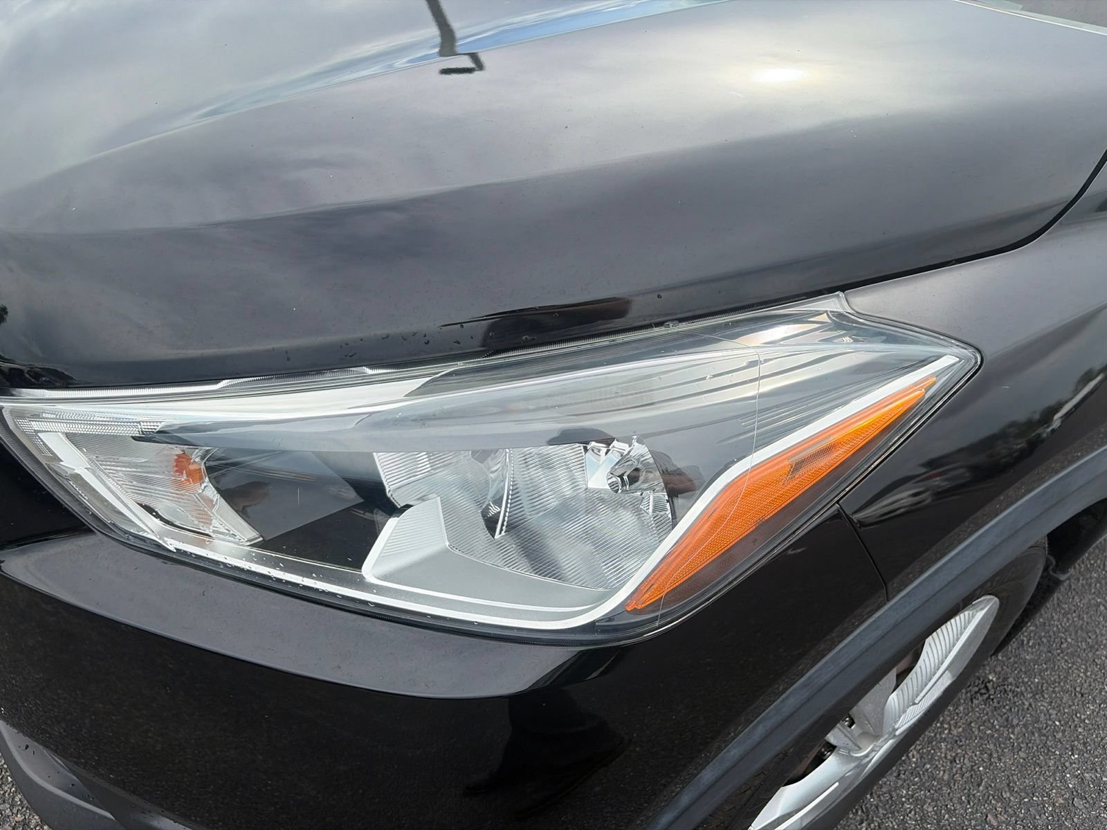 Used 2020 Nissan Kicks S FWD image 18