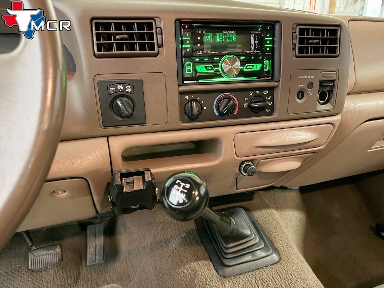 Used 1999 Ford F350 Lariat AWD/4WD image 14
