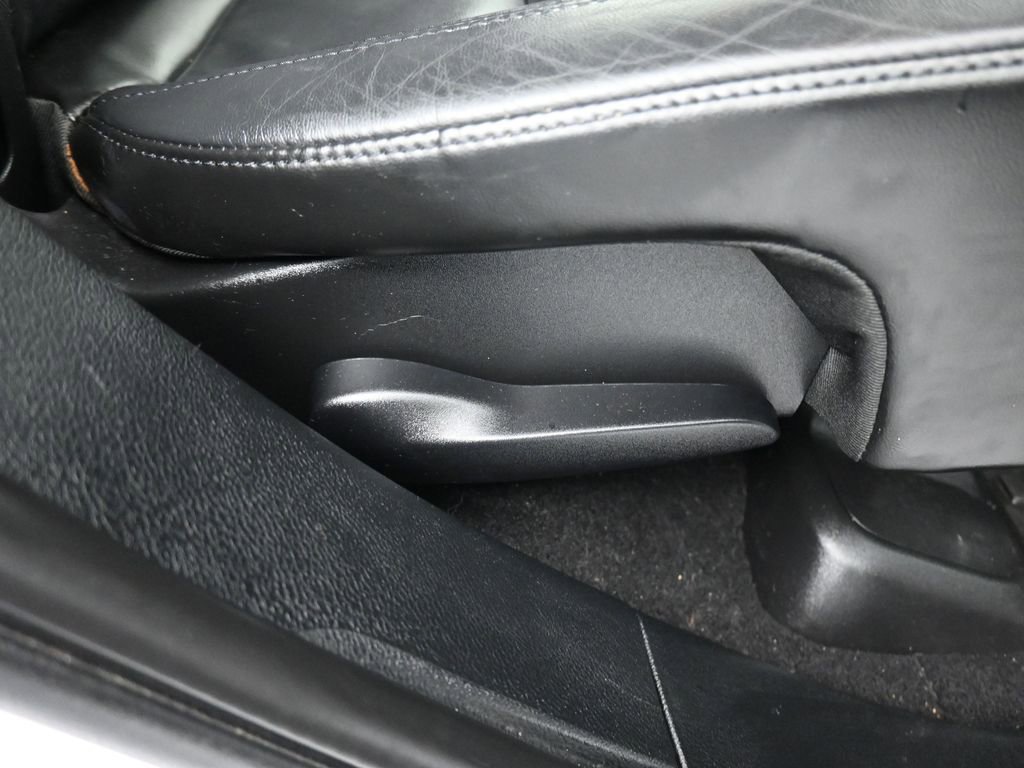 Used 2020 Jeep Grand Cherokee Limited image 37