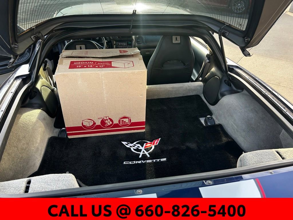 Used 2000 Chevrolet Corvette Coupe w/ Memory Pkg image 20