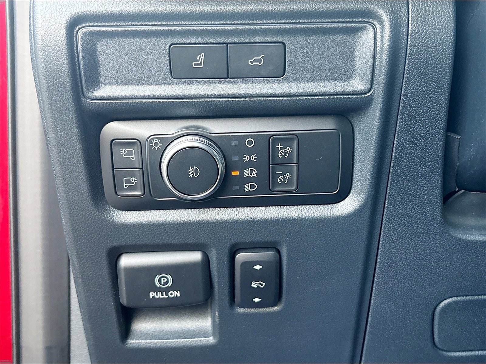 Used 2022 Ford Expedition Platinum image 10