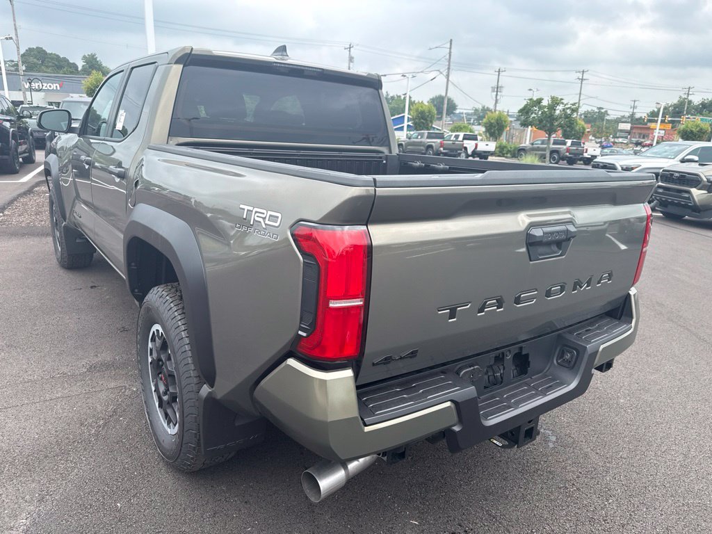 New 2026 Toyota Tacoma TRD Off-Road AWD/4WD image 16