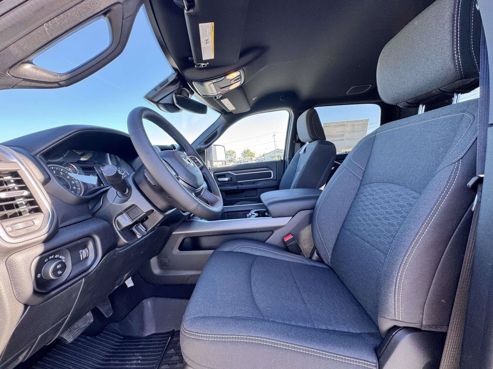 New 2026 RAM 3500 Big Horn AWD/4WD image 20