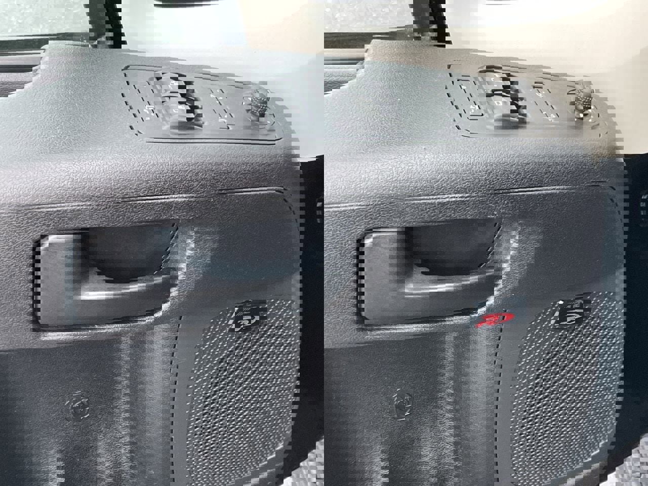 Used 2015 RAM ProMaster 1500 image 13