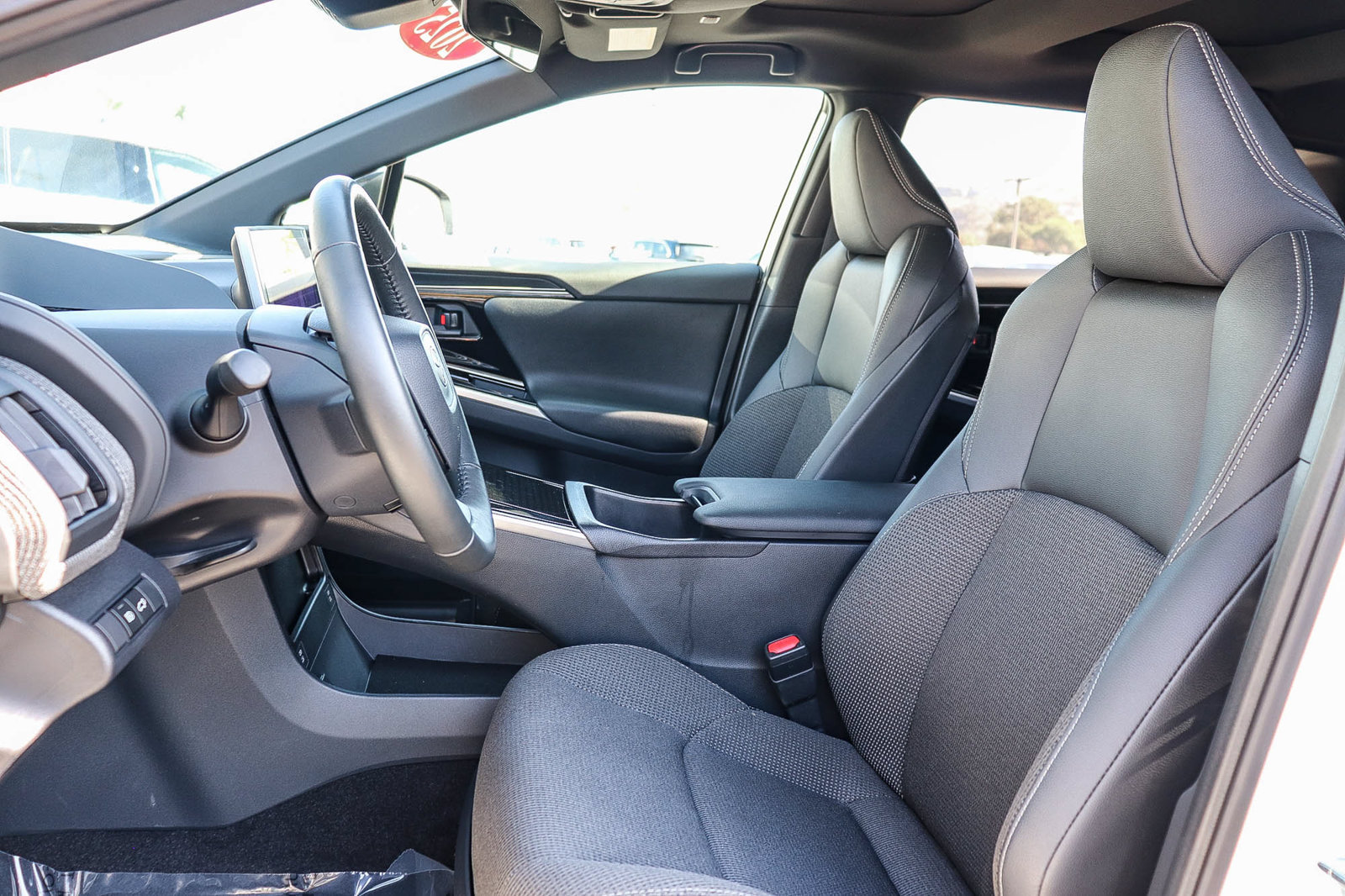 Used 2025 Toyota bZ4X FWD w/ Weather Package image 18