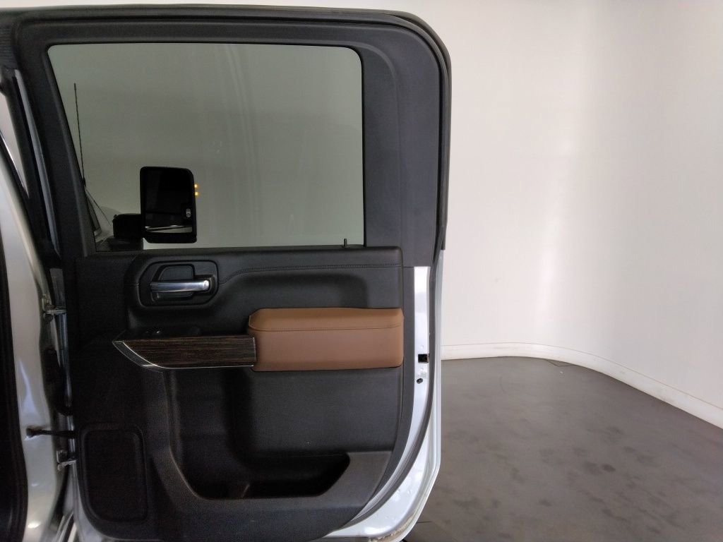 Used 2023 Chevrolet Silverado 2500 High Country w/ Technology Package image 45