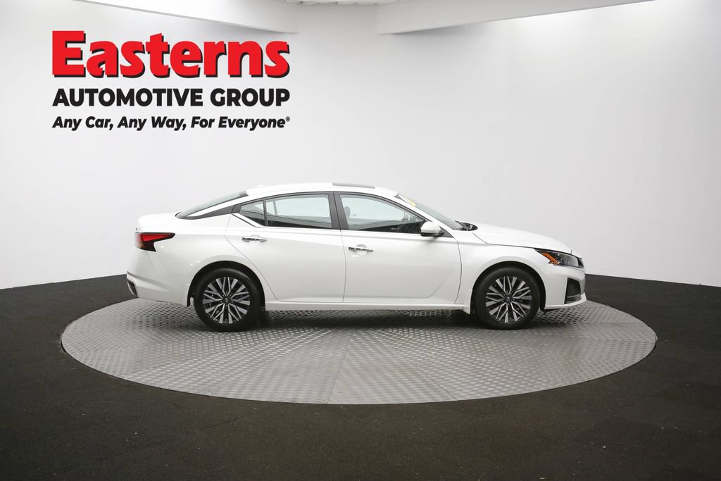 Used 2024 Nissan Altima 2.5 SV w/ SV Premium Package AWD/4WD image 47