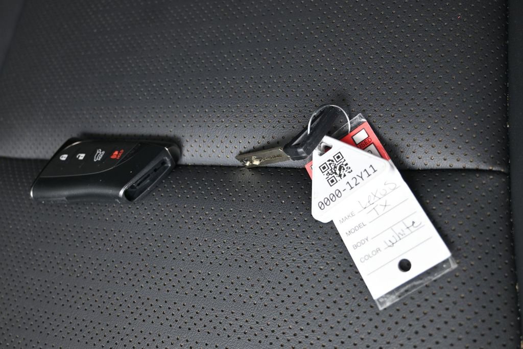 Used 2024 Lexus TX 350 FWD w/ Technology Package image 5