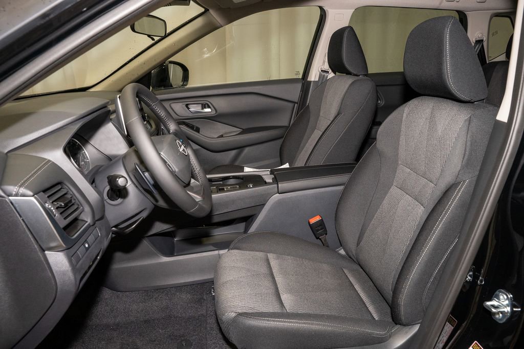 New 2026 Nissan Rogue SV image 12