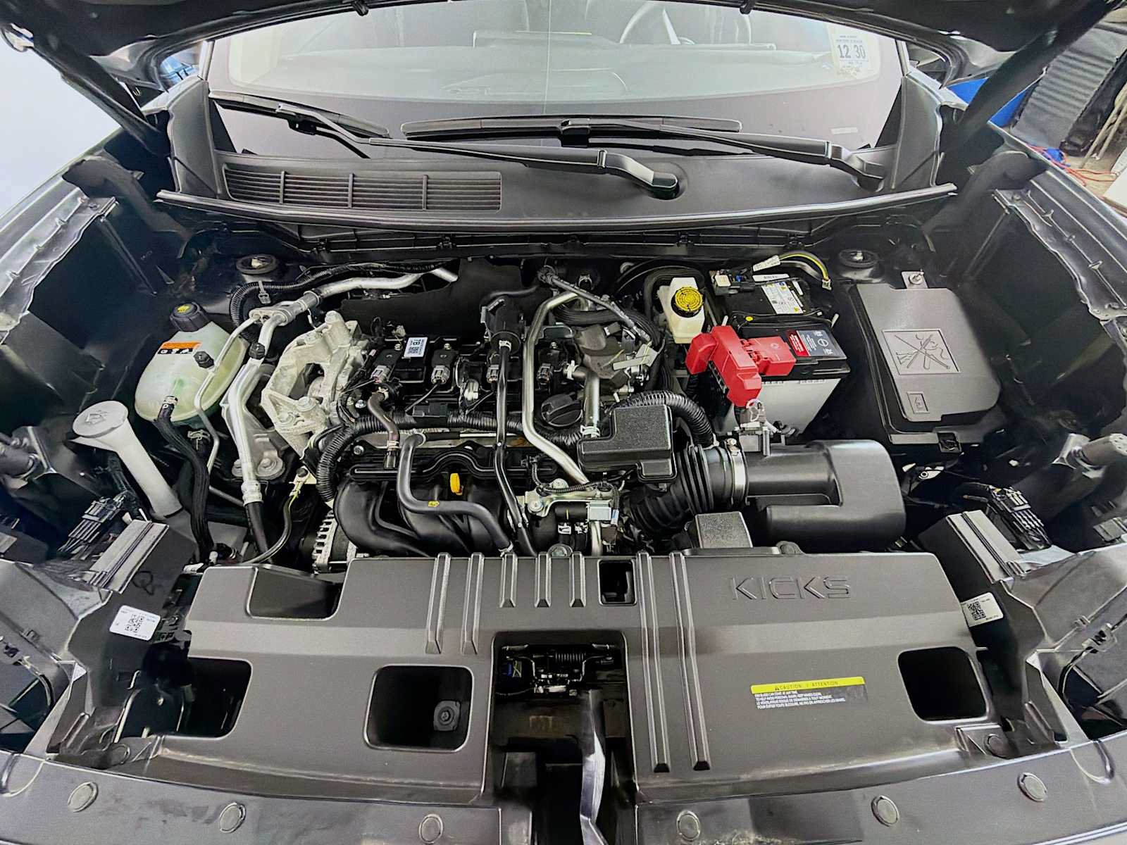 Used 2025 Nissan Kicks S AWD/4WD image 26