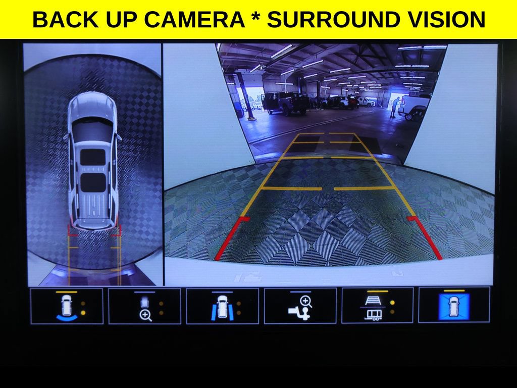 Certified 2023 Chevrolet Traverse RS w/ LPO, Floor Liner Package AWD/4WD image 9