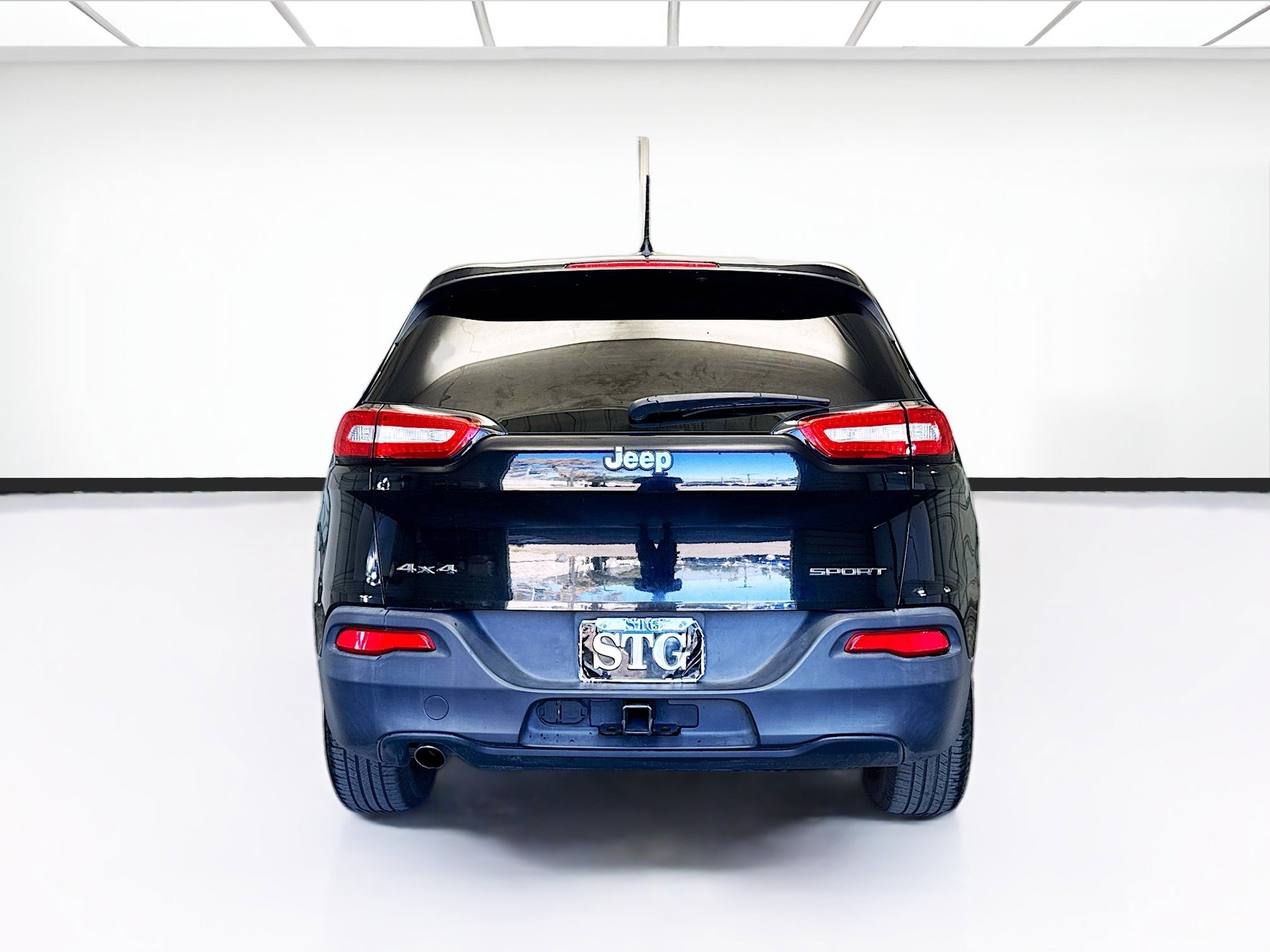 Used 2017 Jeep Cherokee Sport w/ Trailer Tow Group image 5