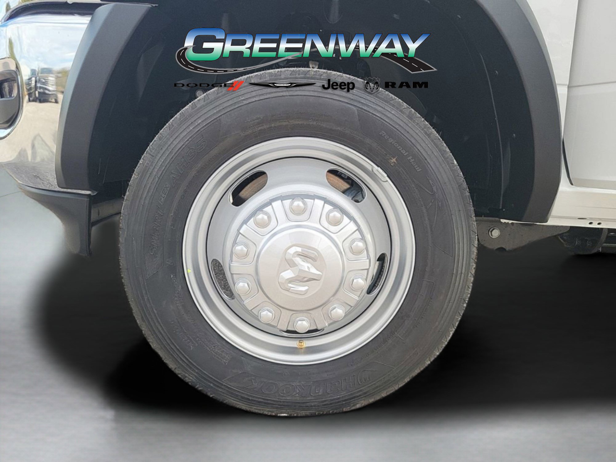 New 2026 RAM 5500 Tradesman w/ Chrome Appearance Group image 30