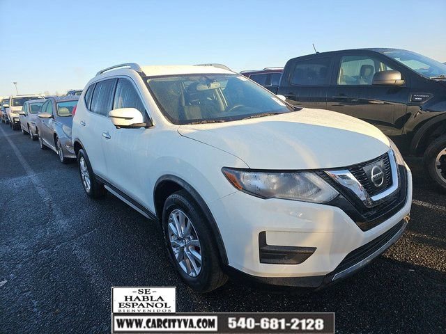 Used 2017 Nissan Rogue SV w/ SV Premium Package