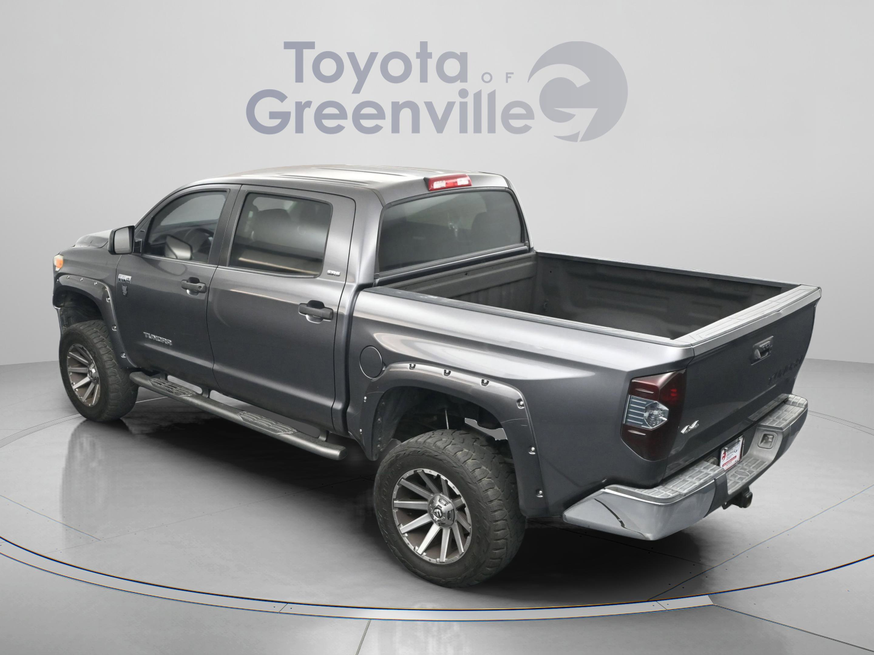 Used 2014 Toyota Tundra SR5 w/ SR5 Upgrade Package AWD/4WD image 13