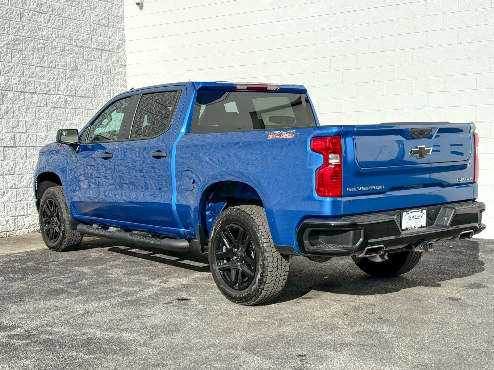 Used 2023 Chevrolet Silverado 1500 Custom Trail Boss image 5