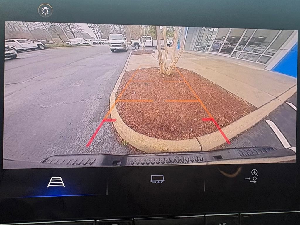 Used 2023 Chevrolet Colorado W/T image 10