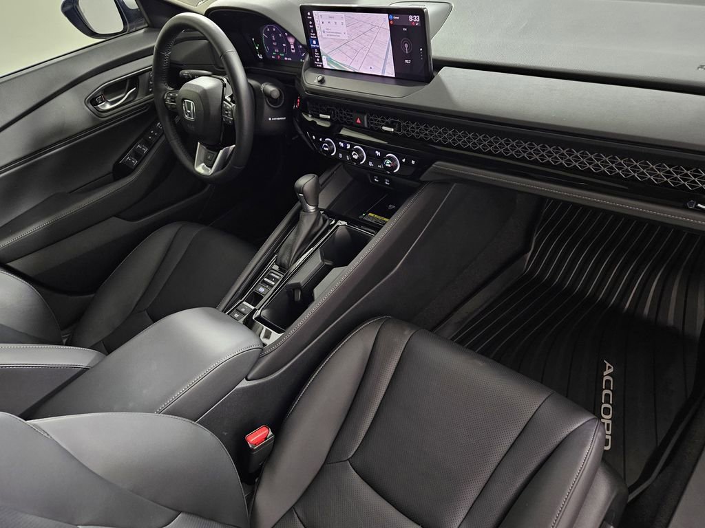 Used 2025 Honda Accord Touring image 31