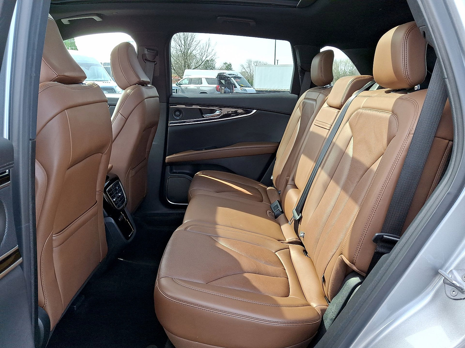 Used 2022 Lincoln Nautilus Reserve w/ Luxury Package AWD/4WD image 20