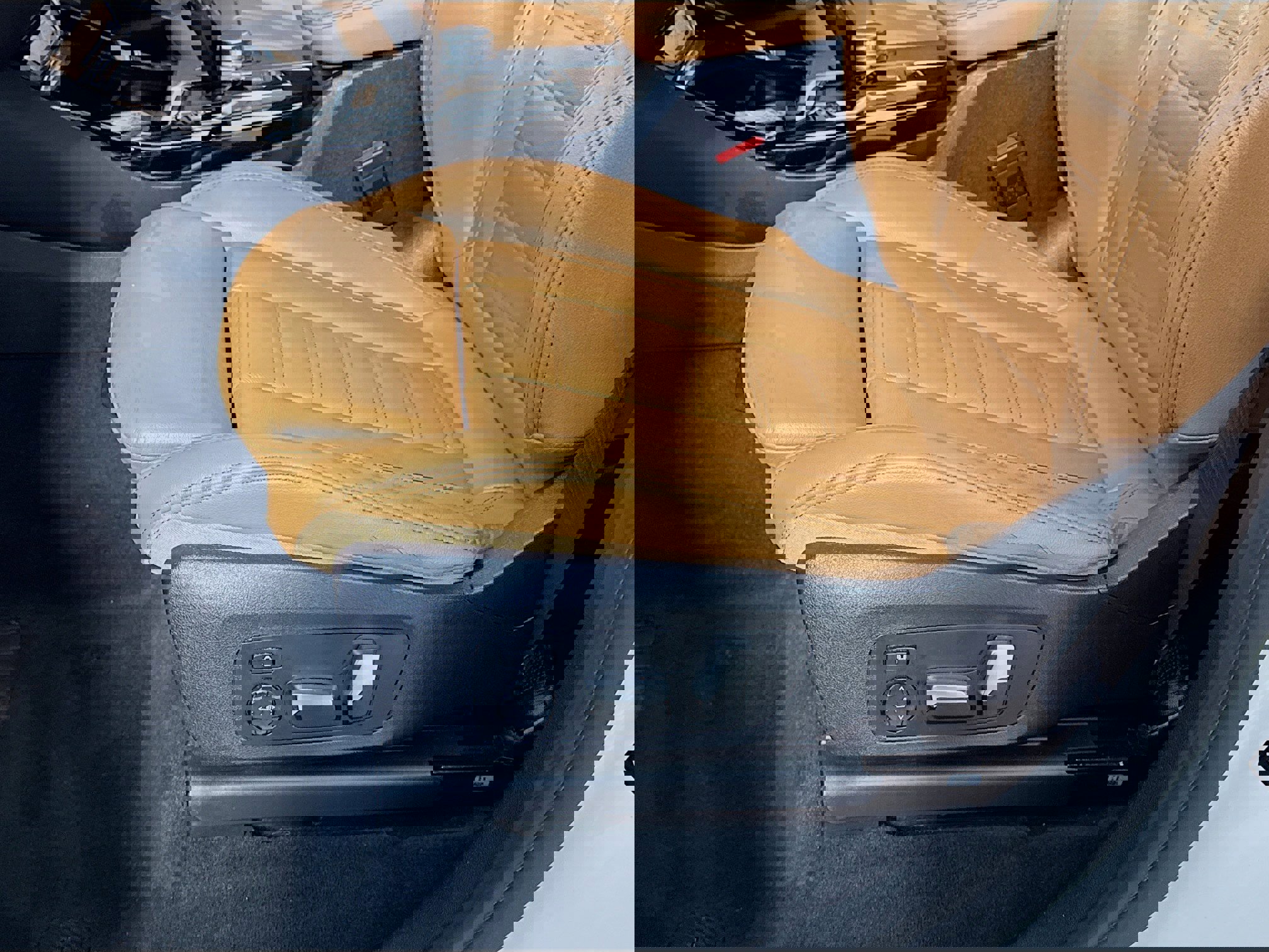 Used 2020 BMW X3 xDrive30i w/ Premium Package image 23